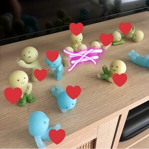 Smiski Lot (Not Mine, just for communication)